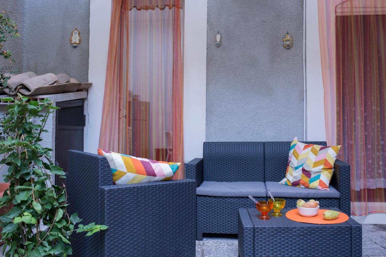 Al Cortile Del Re Luxury Home Catânia Exterior foto